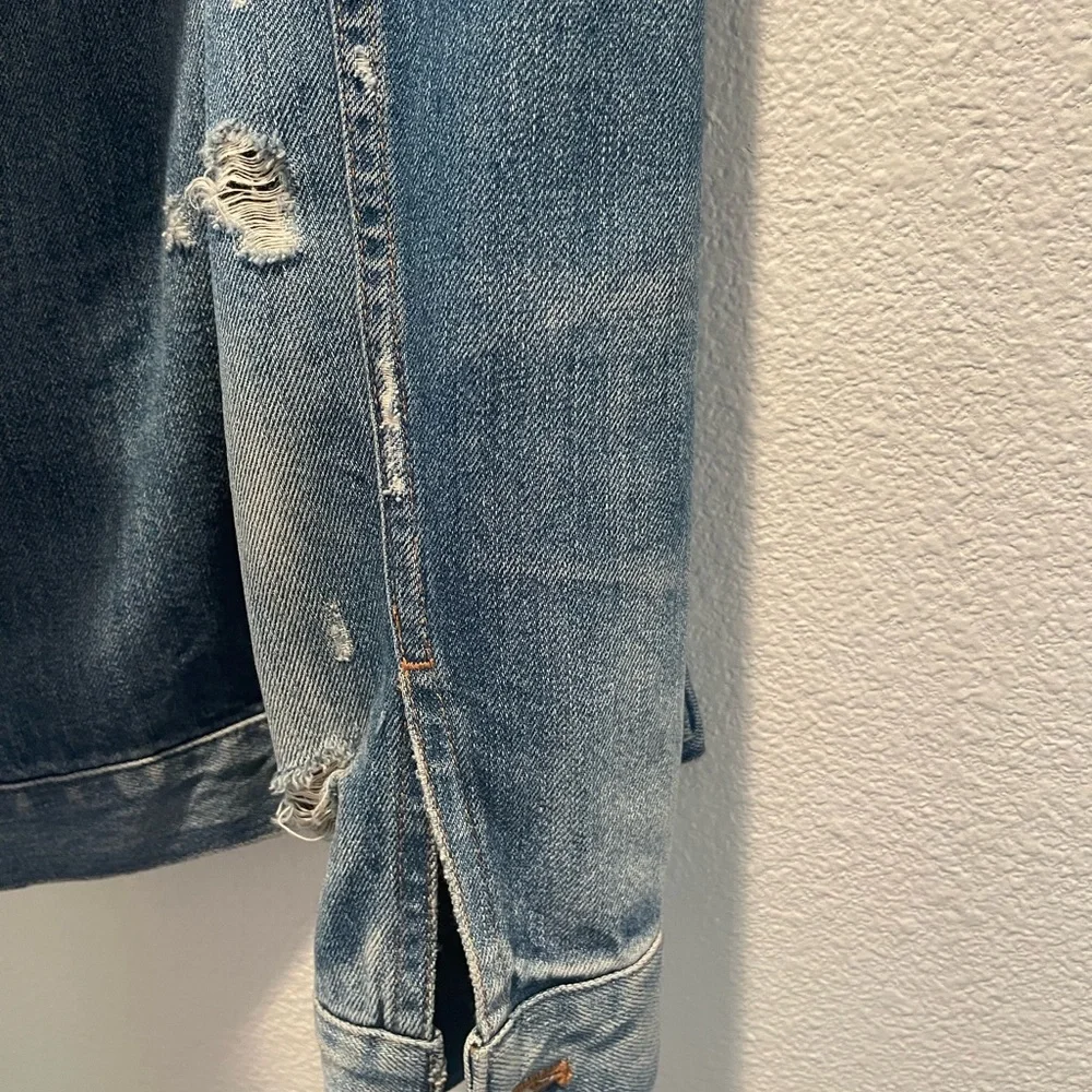 Madewell Blue Denim Jacket Distressed Size Medium - Picture 4 of 11